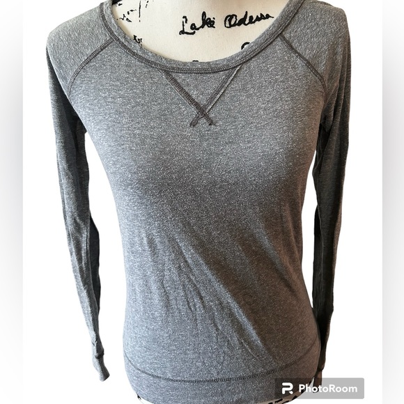 Mossimo Gray Shirt - Picture 1 of 3